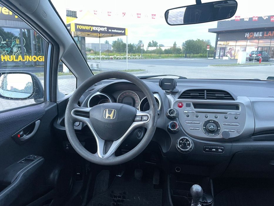 Sprzedam Honda Jazz 2009 – 1.2 benzyna – ekonomiczne auto miejskie