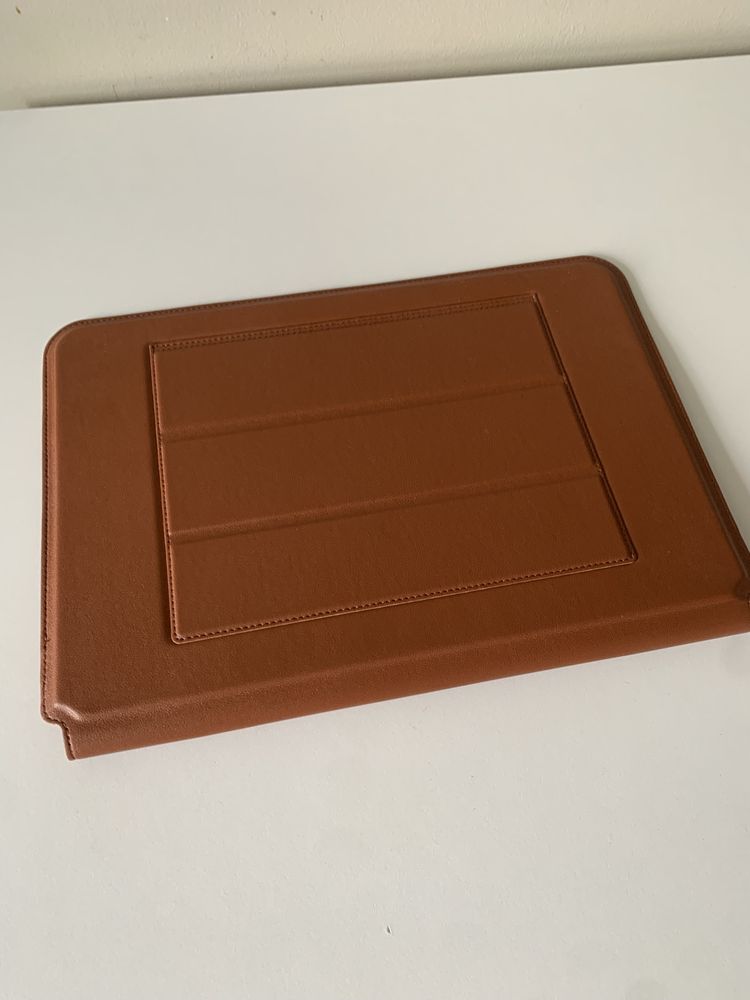 Nowe etui na tablet 2w1 podstawka brazowe