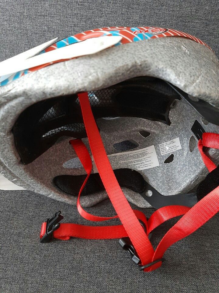 Kask rowerowy AXSER BIKE rozmiar 52-56 cm