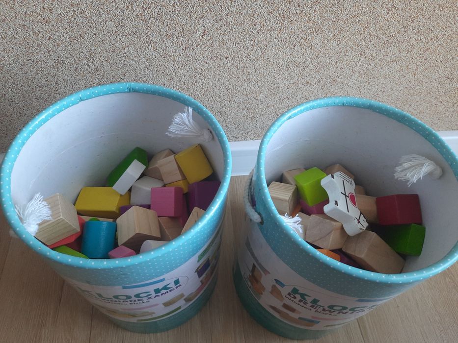 Klocki drewniane i plastwkowe