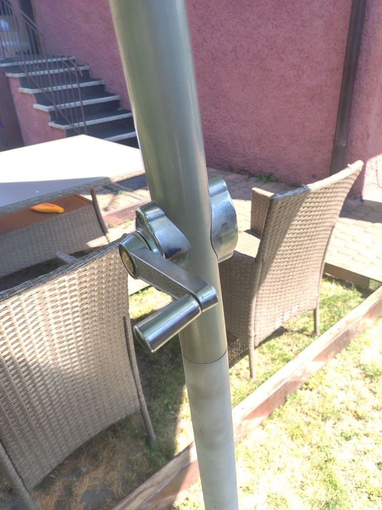 Parasol ogrodowy