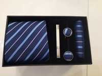 Zestaw męski krawat poszetka spinki do koszuli spinka na krawat