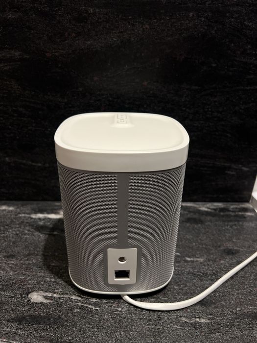 Świetny glosnik Sonos play 1