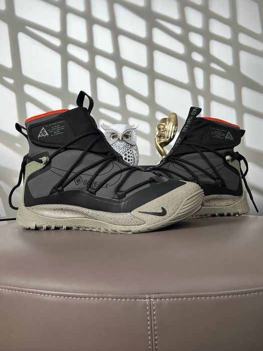 Жіночі кросівки найк Nike ACG Air Terra Antarktik Fur W Khaki Black