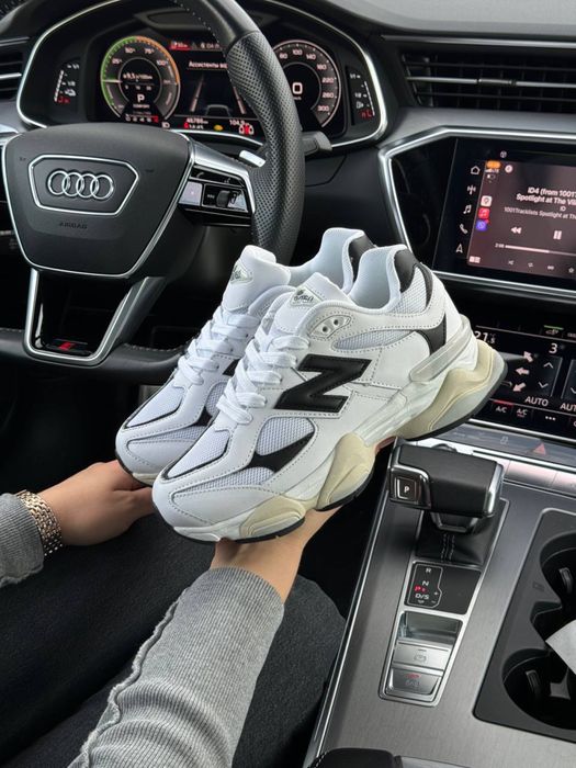 Жіночі кросівки N*w B*lance 9060