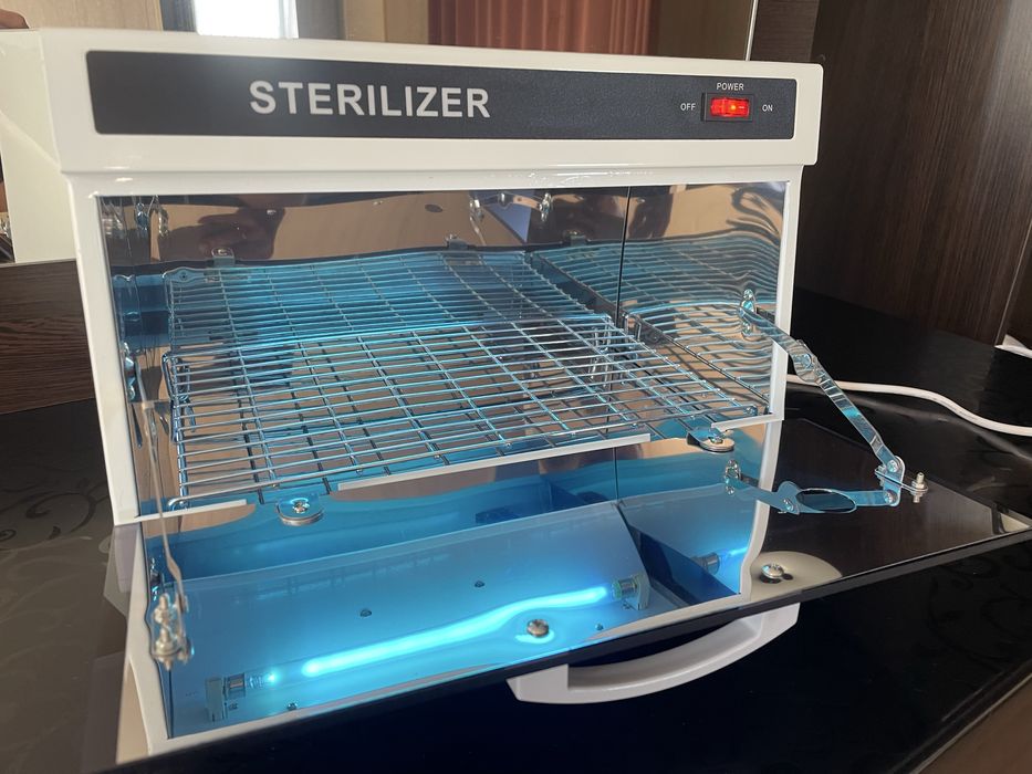 Стерилізатор ультрафіолетовий