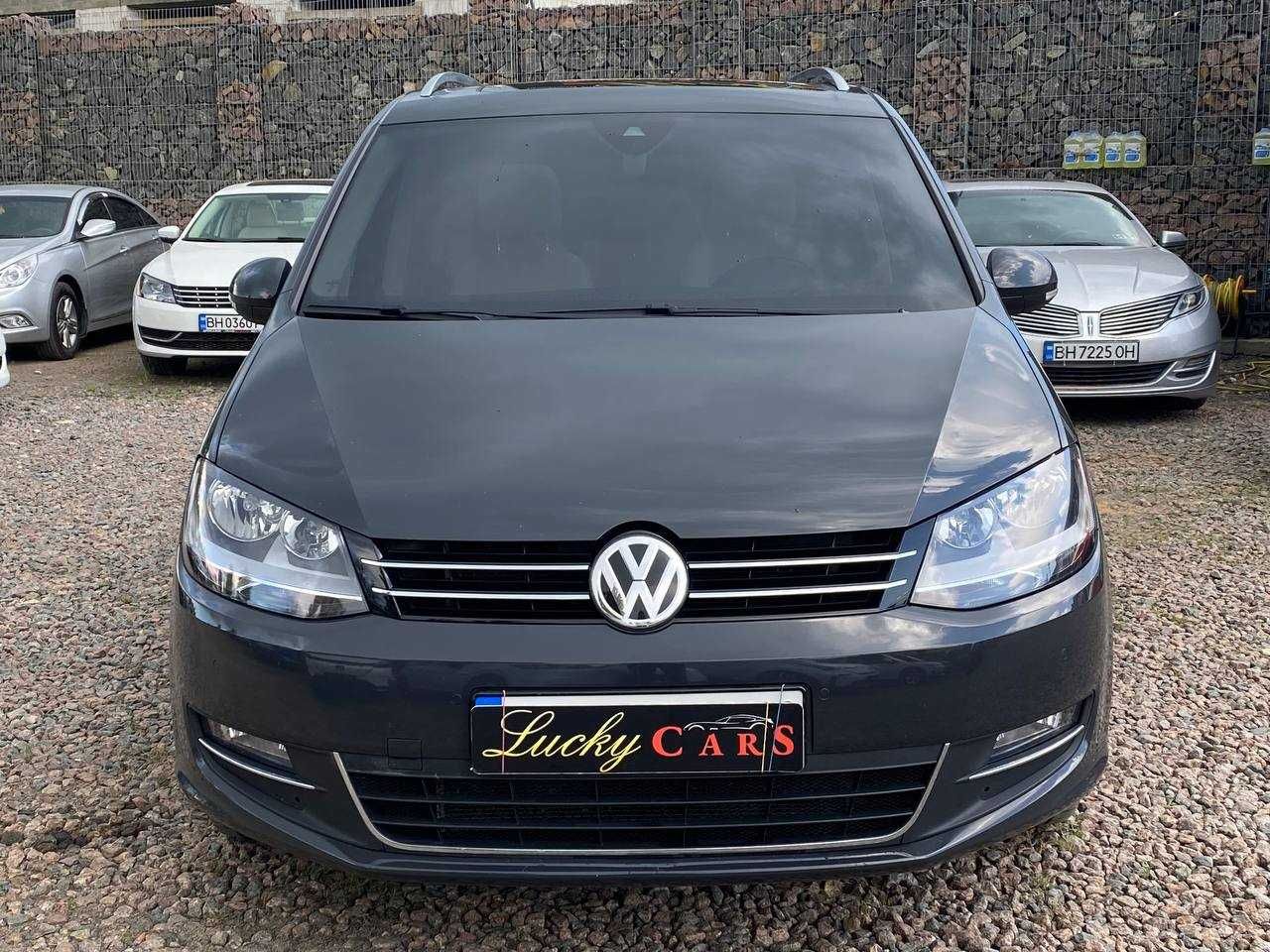 Авто Volkswagen Sharan 2017