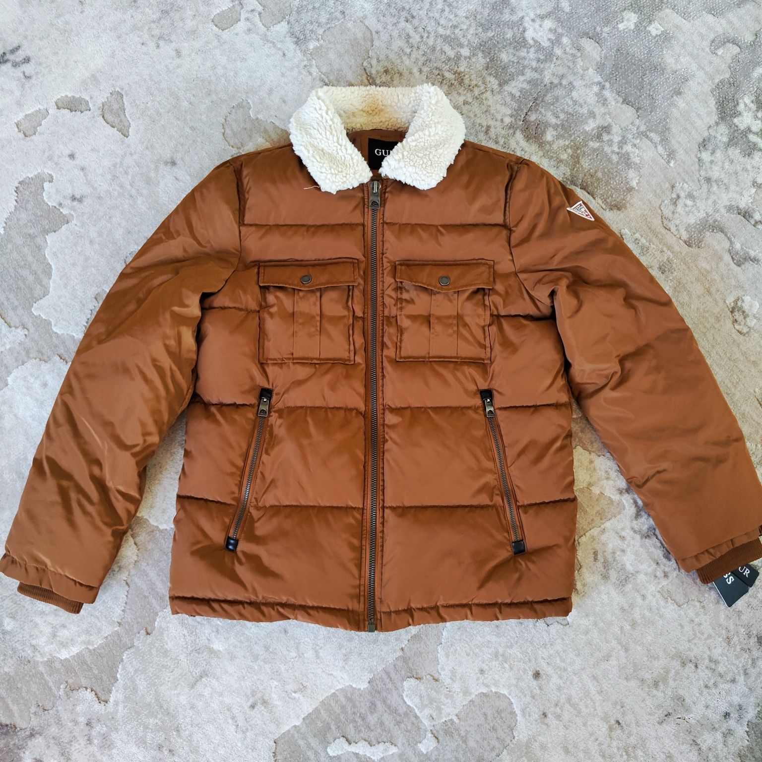 Деми куртка Guess Размер S Оригинал Гесс