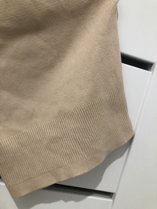 Piękny beżowy sweterek Dilvin 36 miesista dzianinka uni