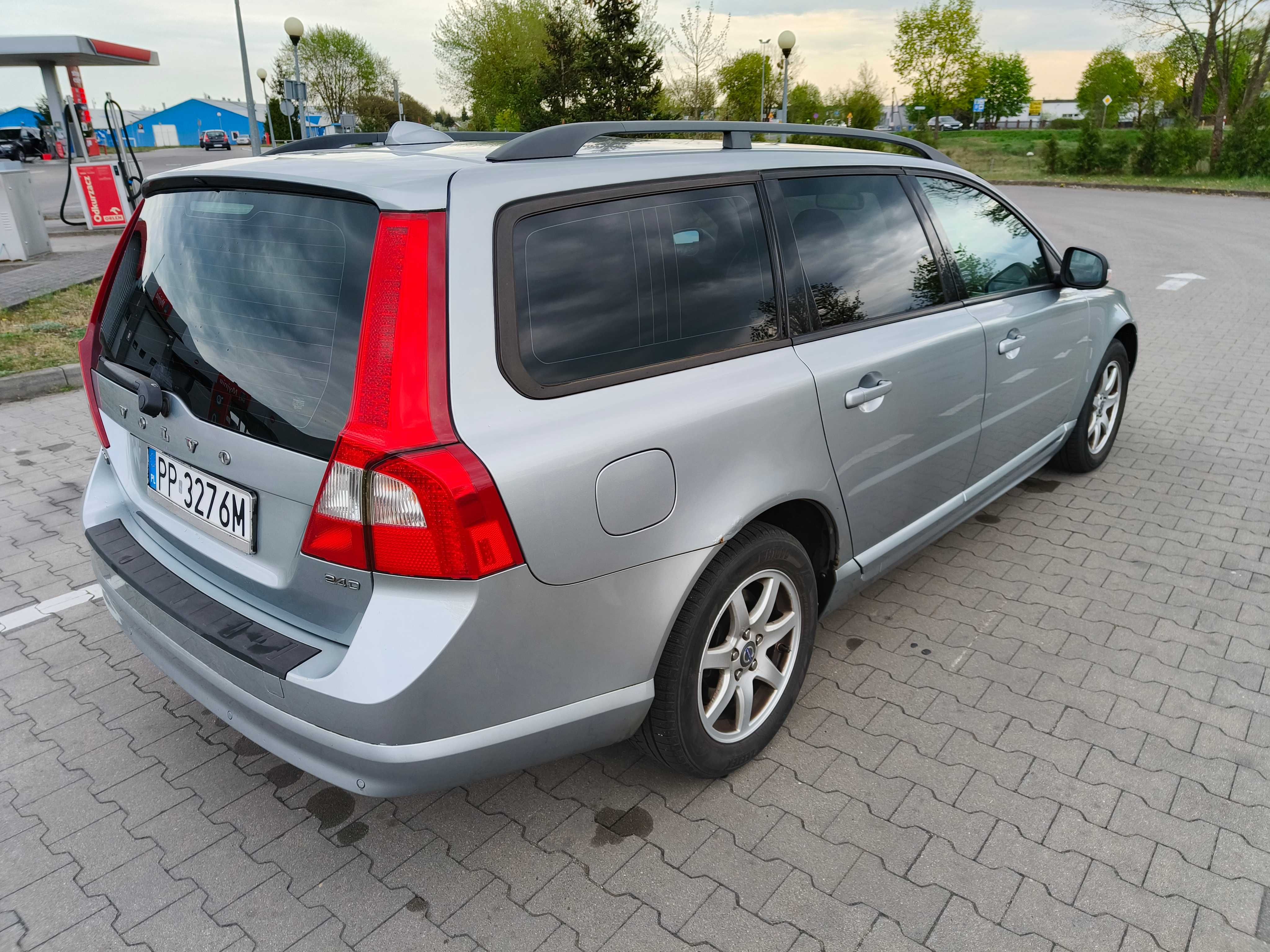 Volvo V70 2,4D 2008 manual 163km