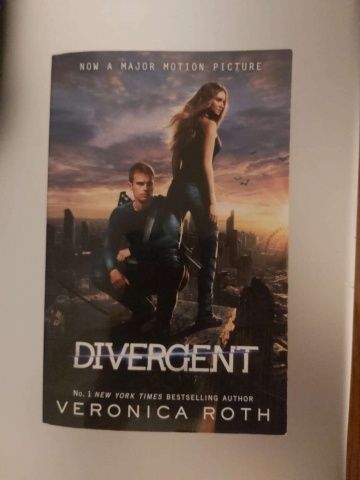Divergent - livro 1