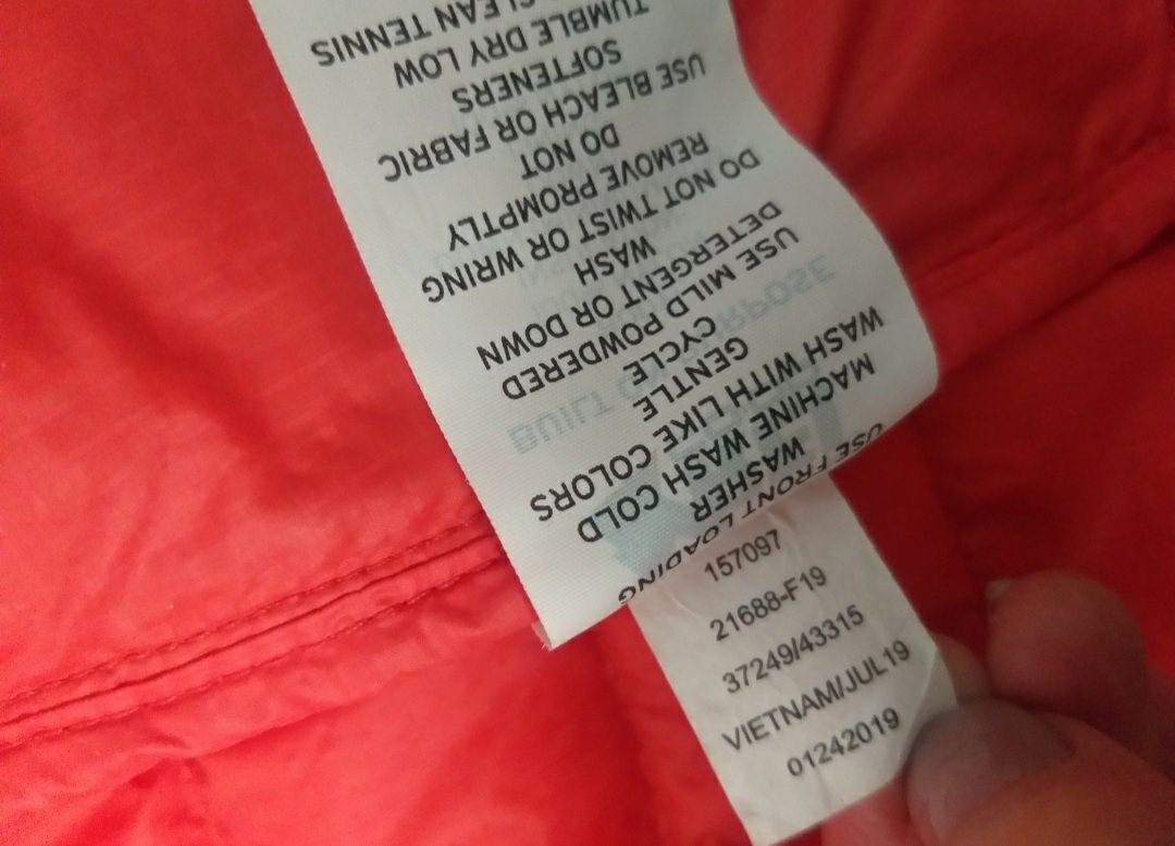 Верхняя одежда  REI 850 Magma