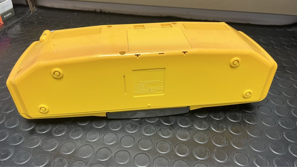 Radio vintage Multibanda e Cassette SONY SPORTS