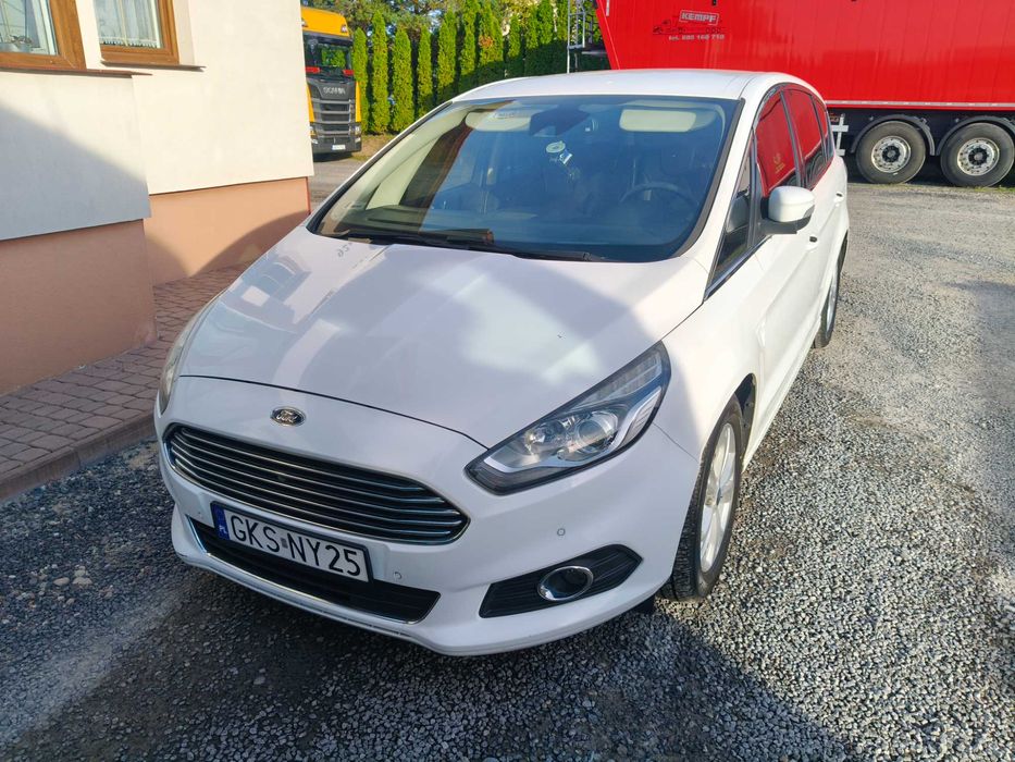 Ford s max pierwszy właściciel w kraju