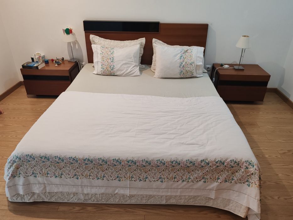 Mobilia de Quarto em Cerejeira