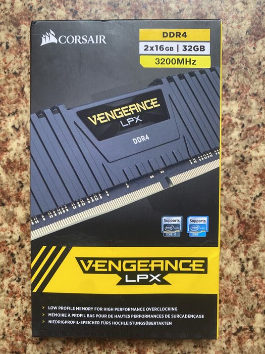 Оперативка DDR4 32gb(2/16gb)Corsair 3200MHz