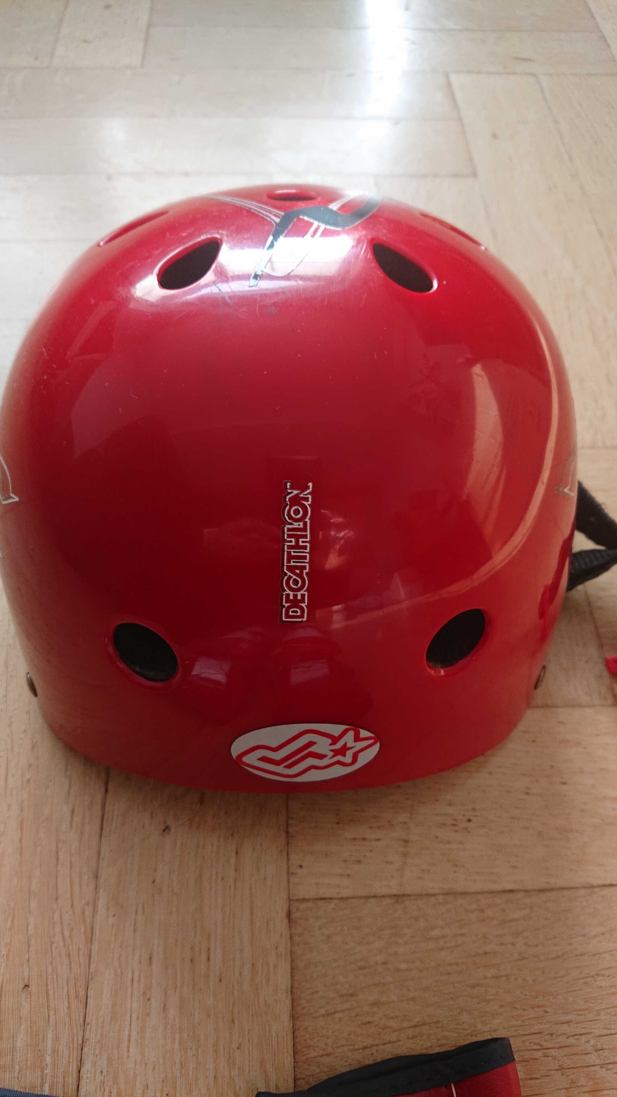 Decathlon rolki regulowane 34-36, kask, ochraniacze plus torba.