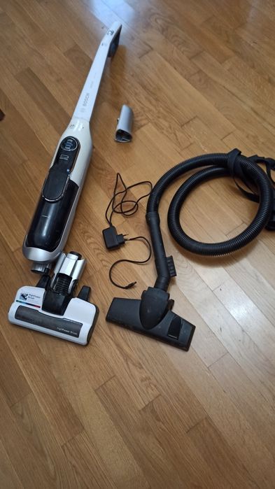 Акумуляторний оригінальний пилосос  БОШ 25,2  В