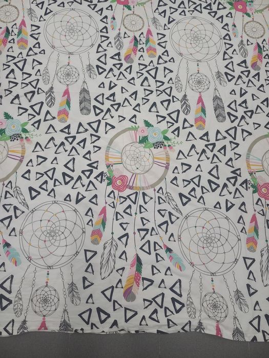 Capa edredão solteiro com 2 temas com 1.85 por 1.85