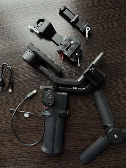 Стабілізатор Dji rs 3 mini