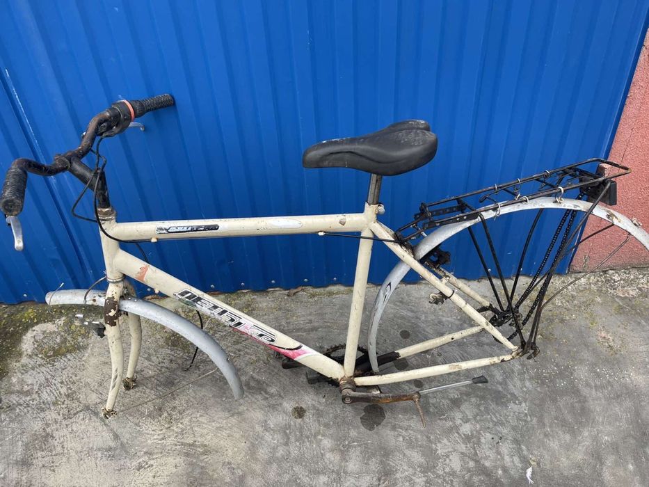 Продаю рама велосипед під 28 колеса