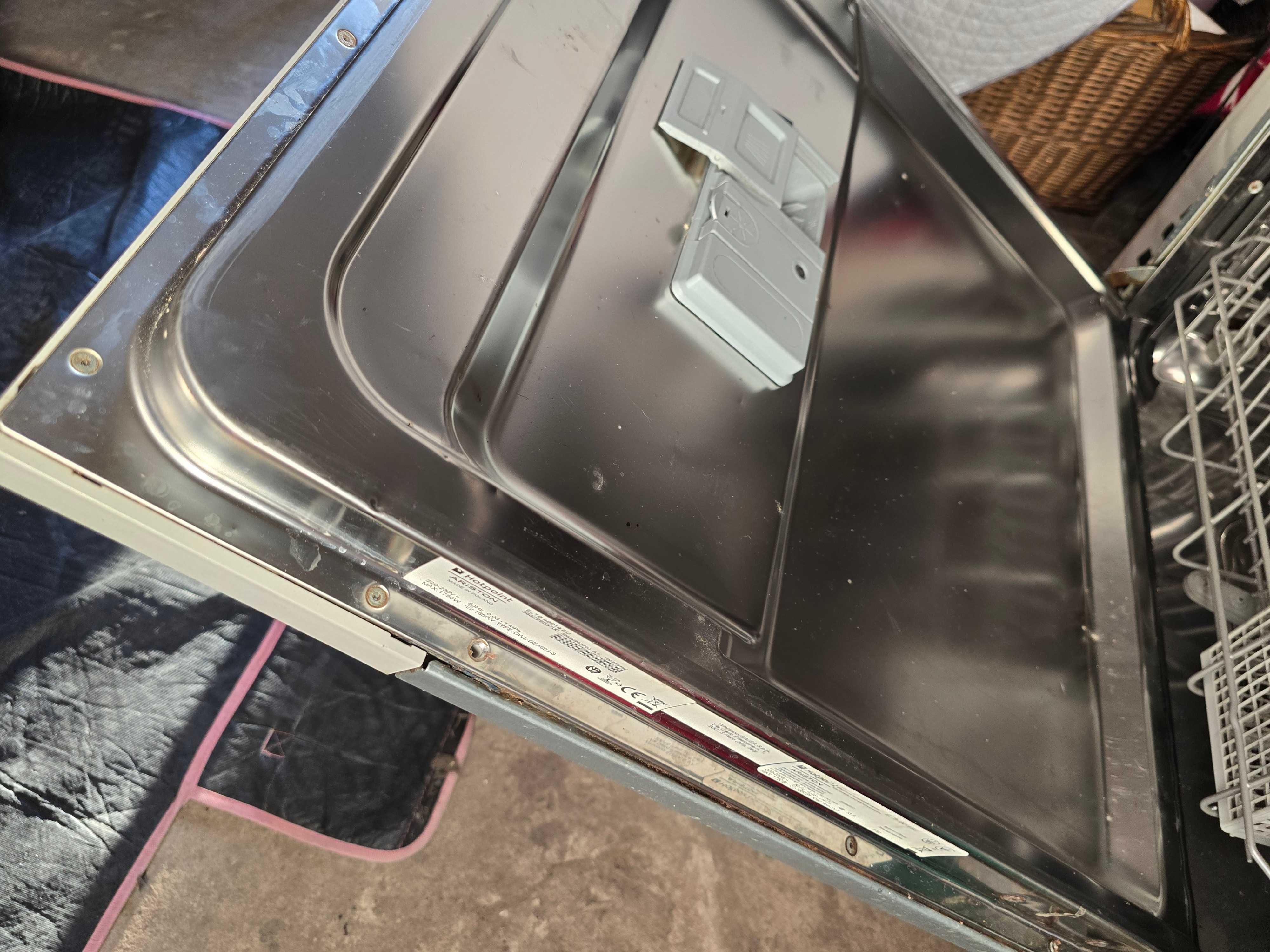 zmywarka Ariston Hotpoint ELTB 4B019
