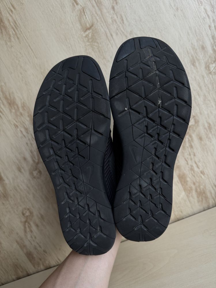 Кроссовки Nike Free размер 45