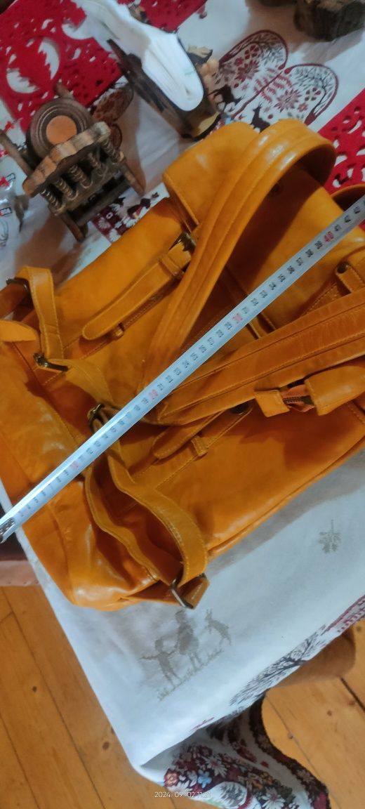 Mochila em couro
