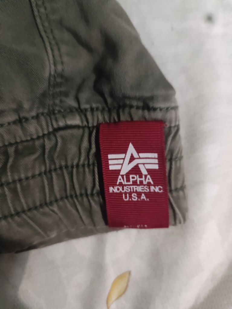Джинсы ALPHA INDUSTRIES inc u.s.a