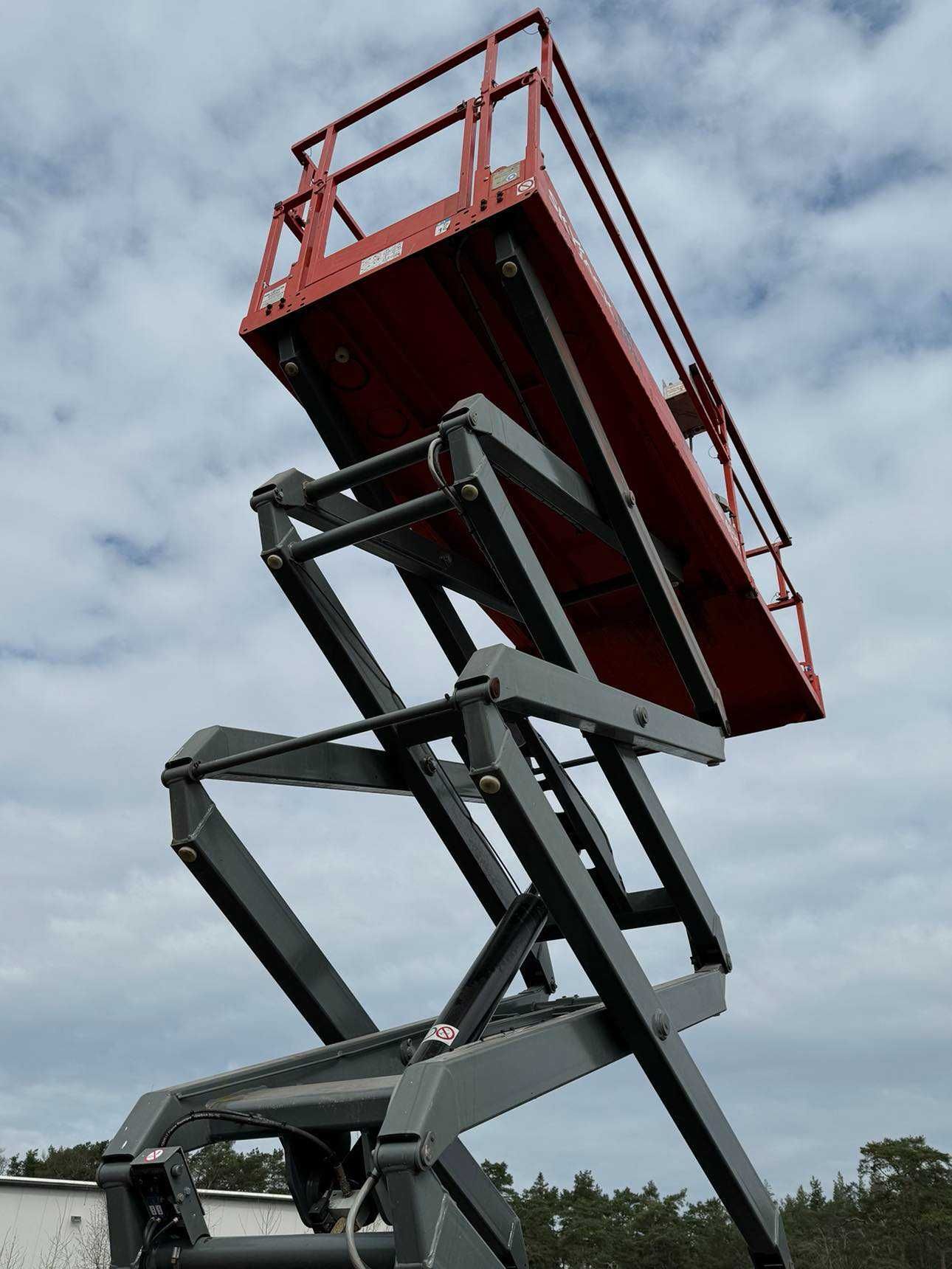 Podnośnik nożycowy Sky Jack SJ III 4632, 2016,11,60m,netto: 29.000 PLN