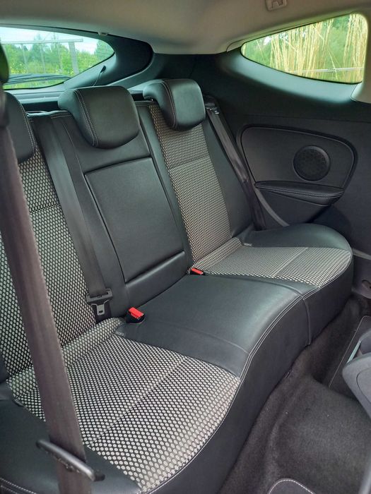 Renault Megane Coupe. Dodam 4 felgi aluminiowe 16 cali-gratis