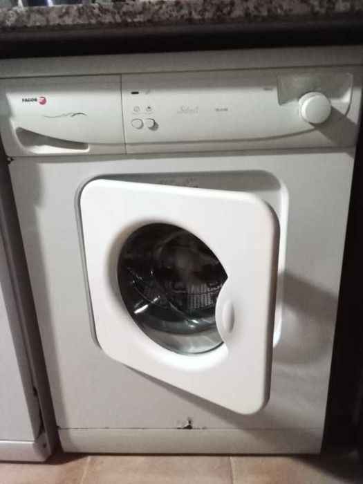Maquina roupa fagor