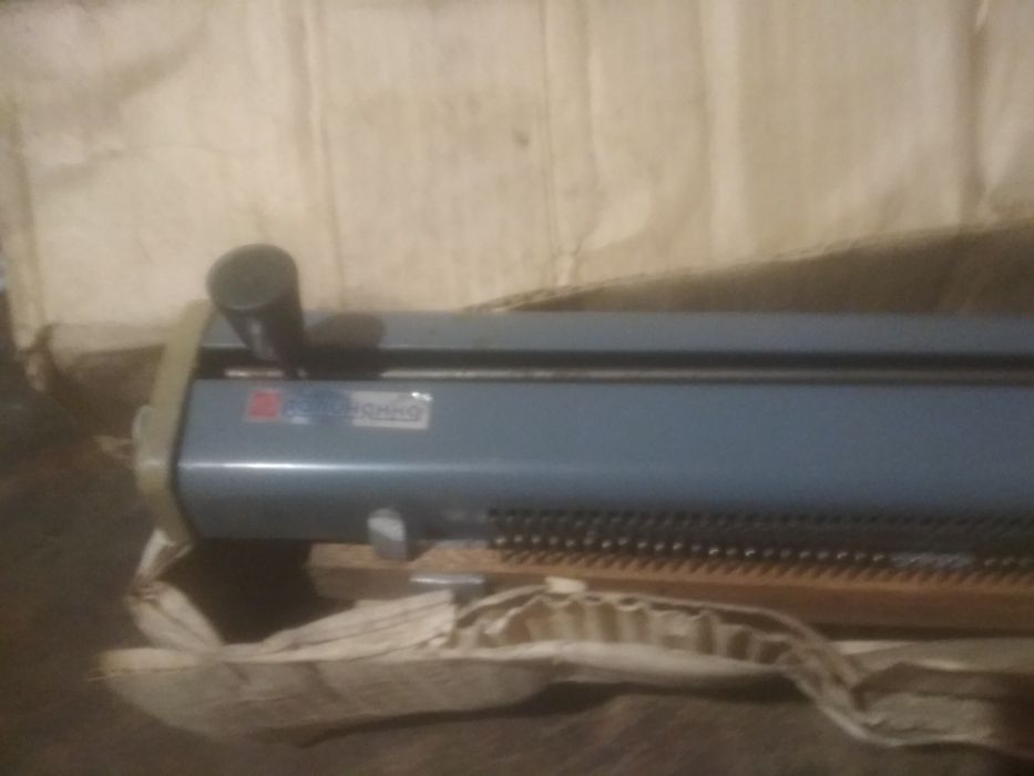 Вязальная машинка Волынянка