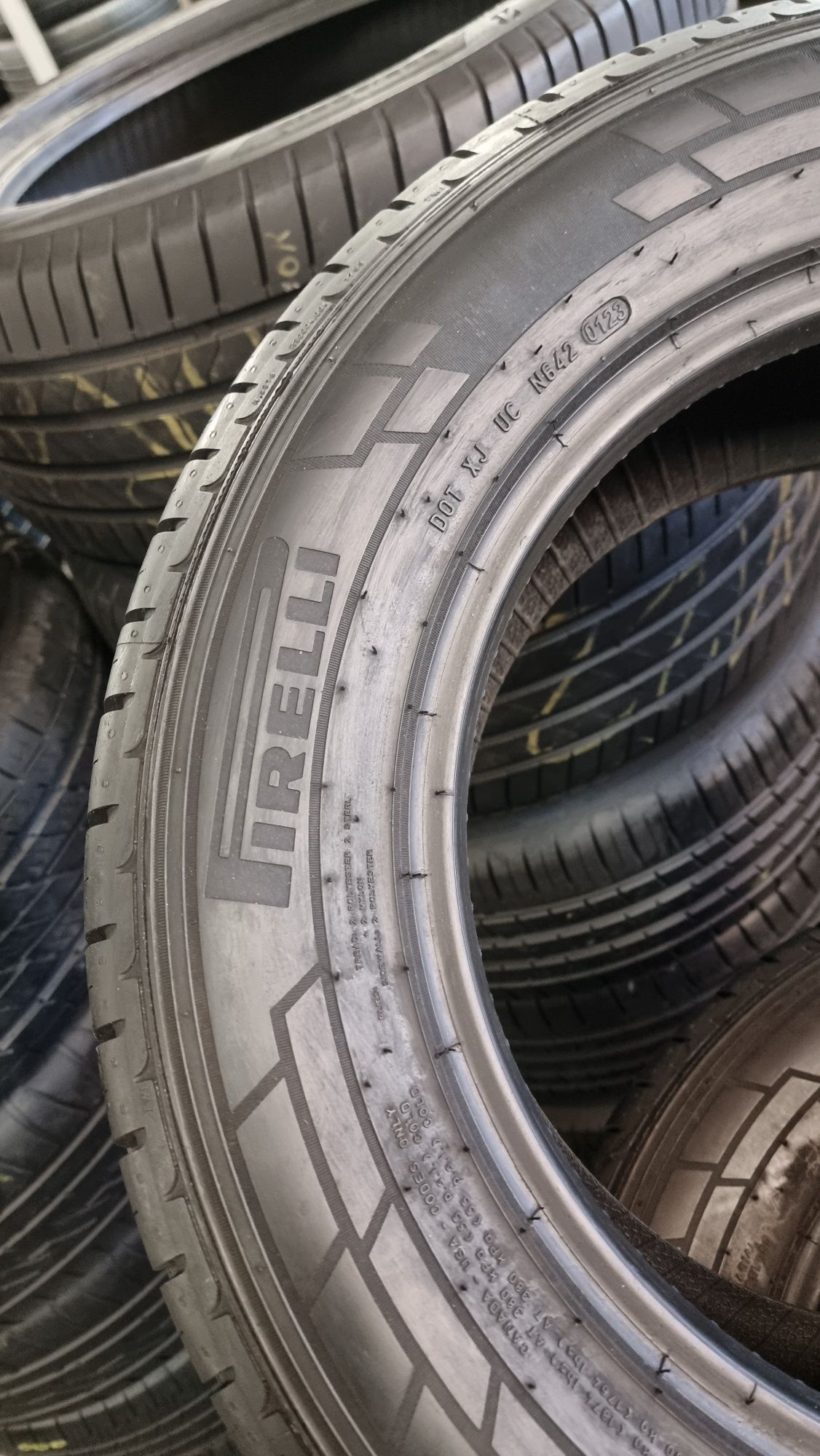 Шини літні 205х65хR15c Pirelli Carrirer / 4 Шт 99% Протектор 23рік