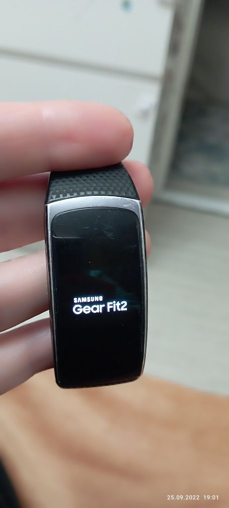 Gear Fit 2 Samsung  Смарт годинник