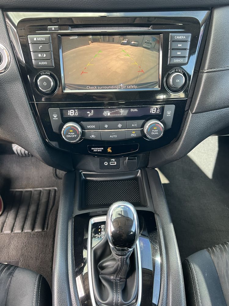Продам Nissan Rogue SV