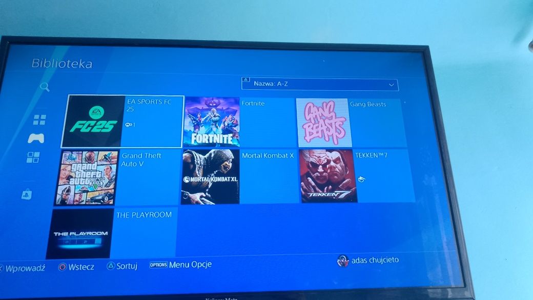 PS4 + 4 pady + Fallout 4 + chłodzenie – gotowe do gry