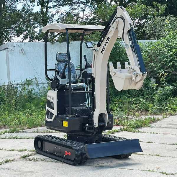 Minikoparka MEYER EX15 - 1500 KG - LEASNIG