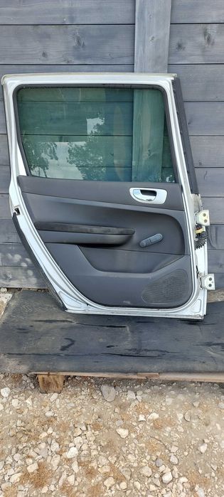 Drzwi Tylne Lewe Peugeot 307 SW kod lakieru EZRC