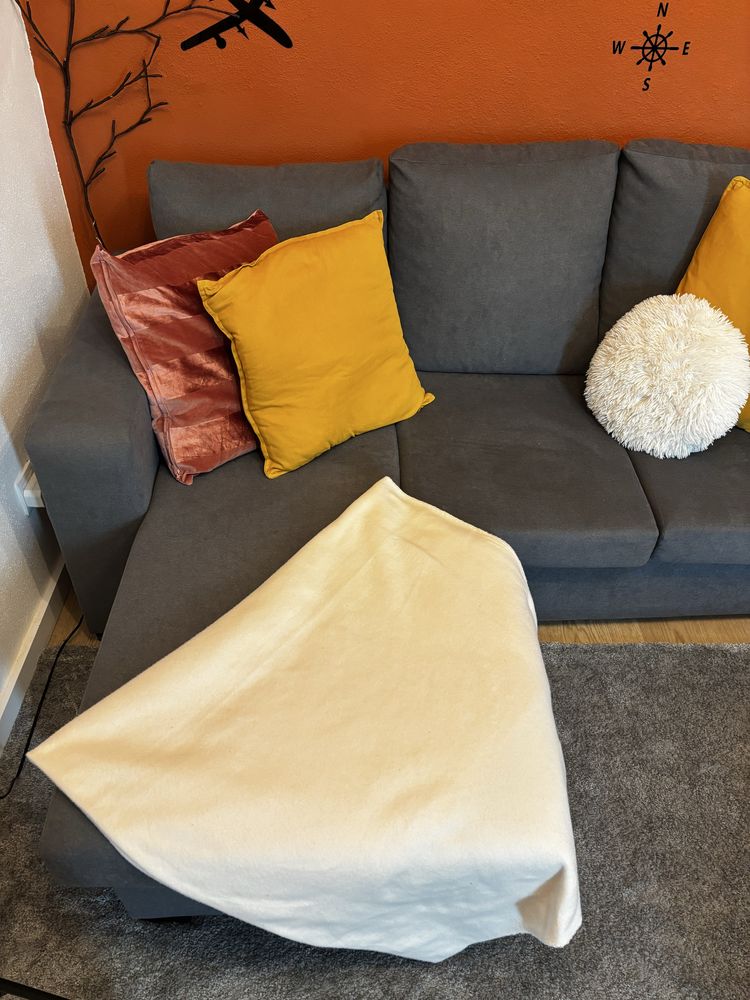 Vendo sofá com chaise longue