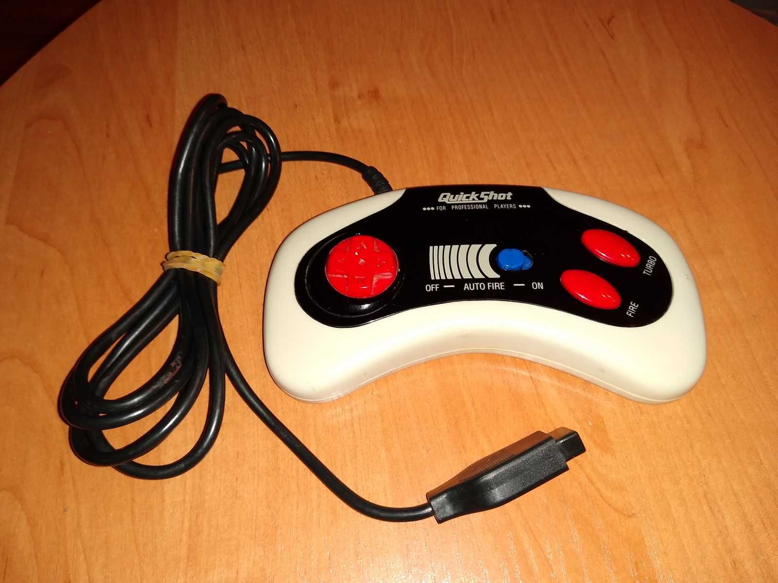 Kontroler Pad Atari QuickShot QS-200 Rarytas