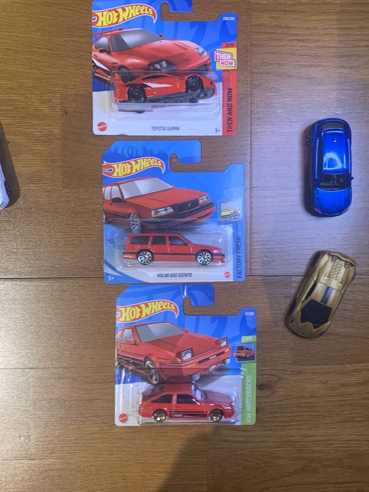 Hot wheels 3 autka toyota supra mk4 Volvo 850 i toyota ae86