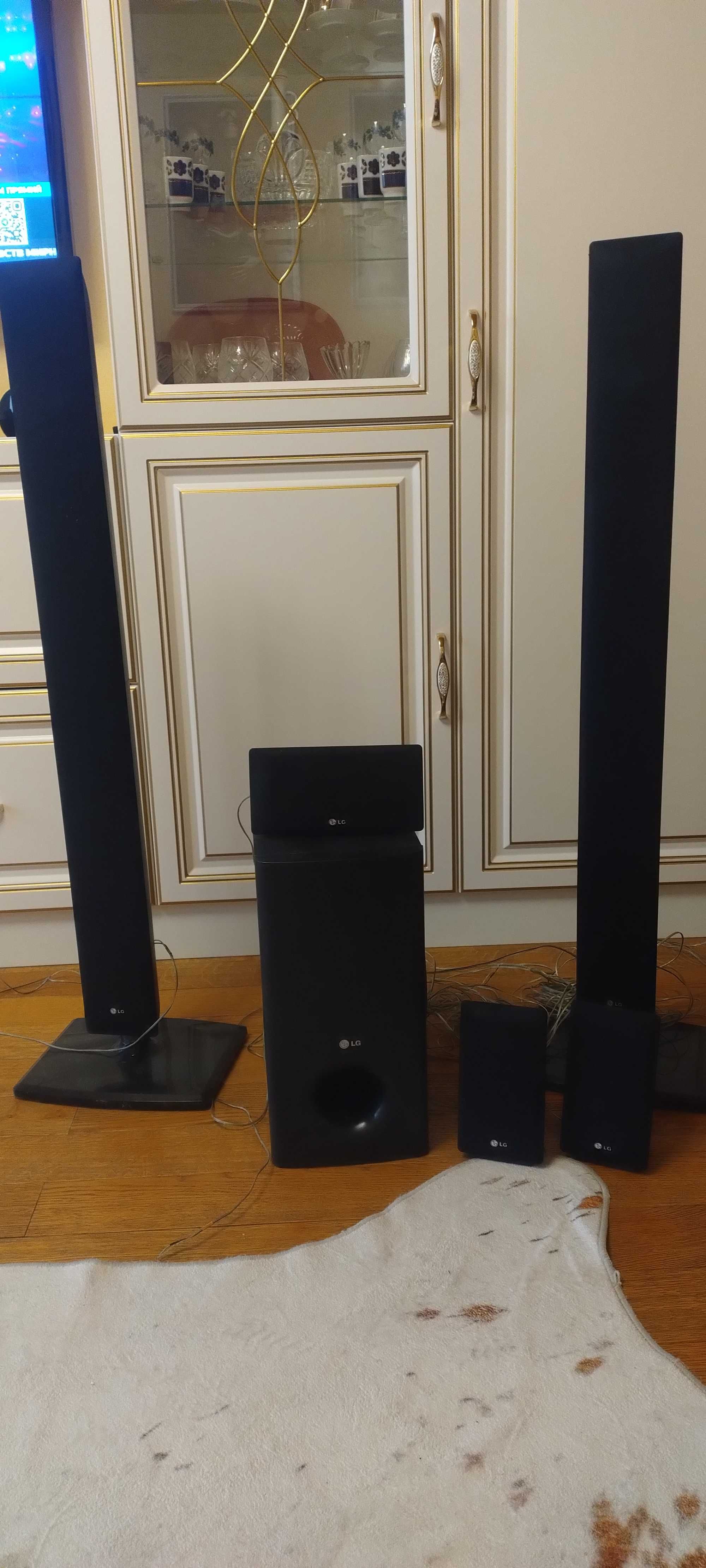 Домашний кинотеатр LG