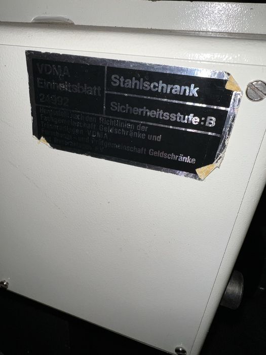 Сейф Stahlshrank вогнетривкий німецький без замка