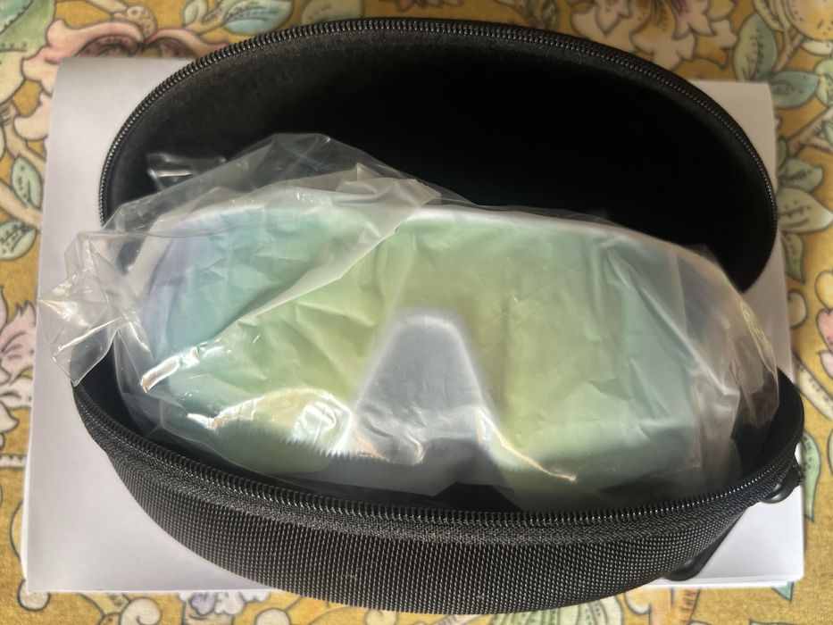 Oculos desportivos SUOSO