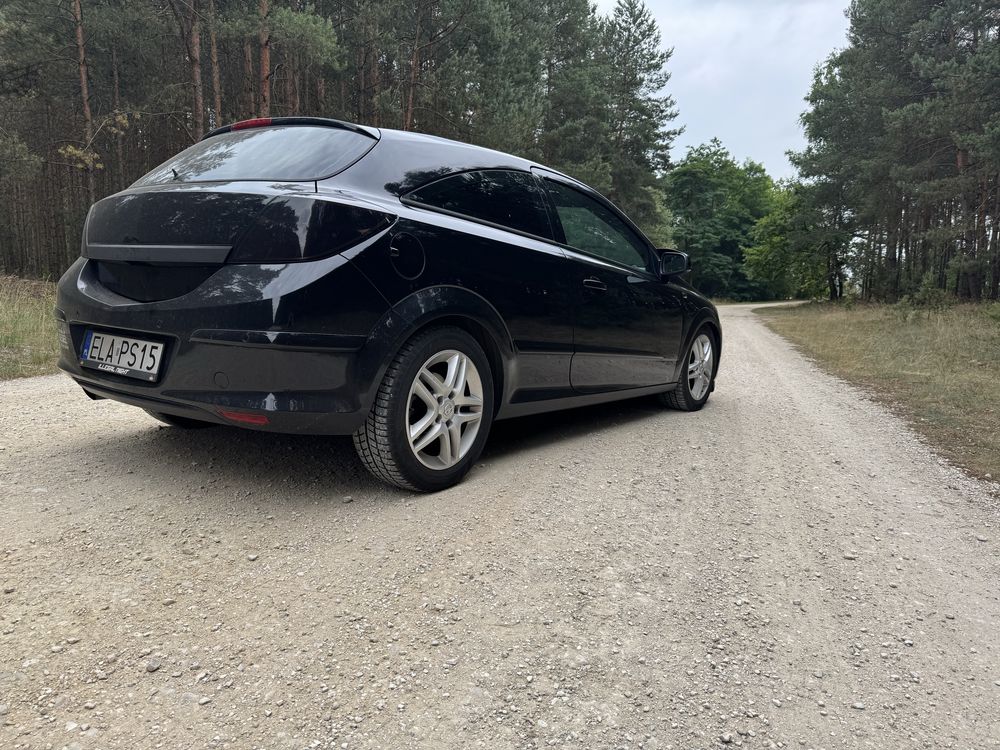 Opel astra h gtc 1.9 cdti 150 doinwestowana