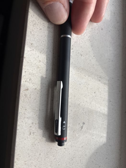 Lapiseira ROTRING Trio-pen 0,3/0,5/0,7