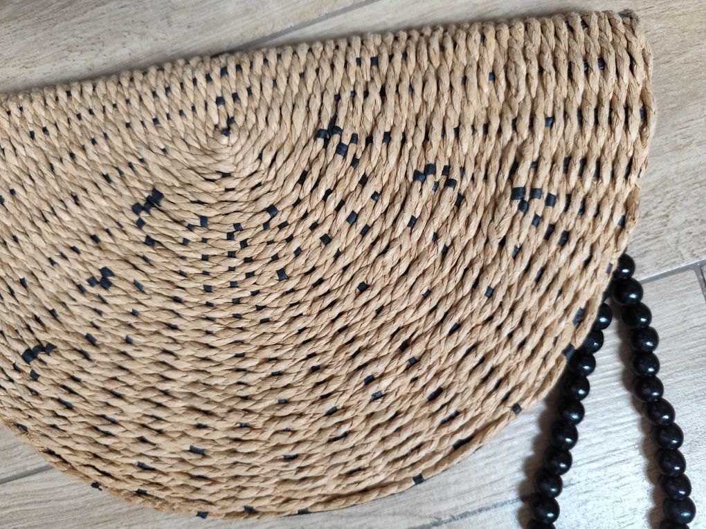 Zara mała torebka do ręki w stylu boho