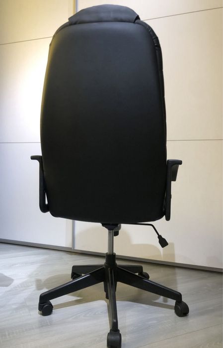 Стілець офісний, новий.