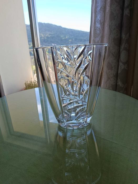 Garrafas e Jarra de Cristal